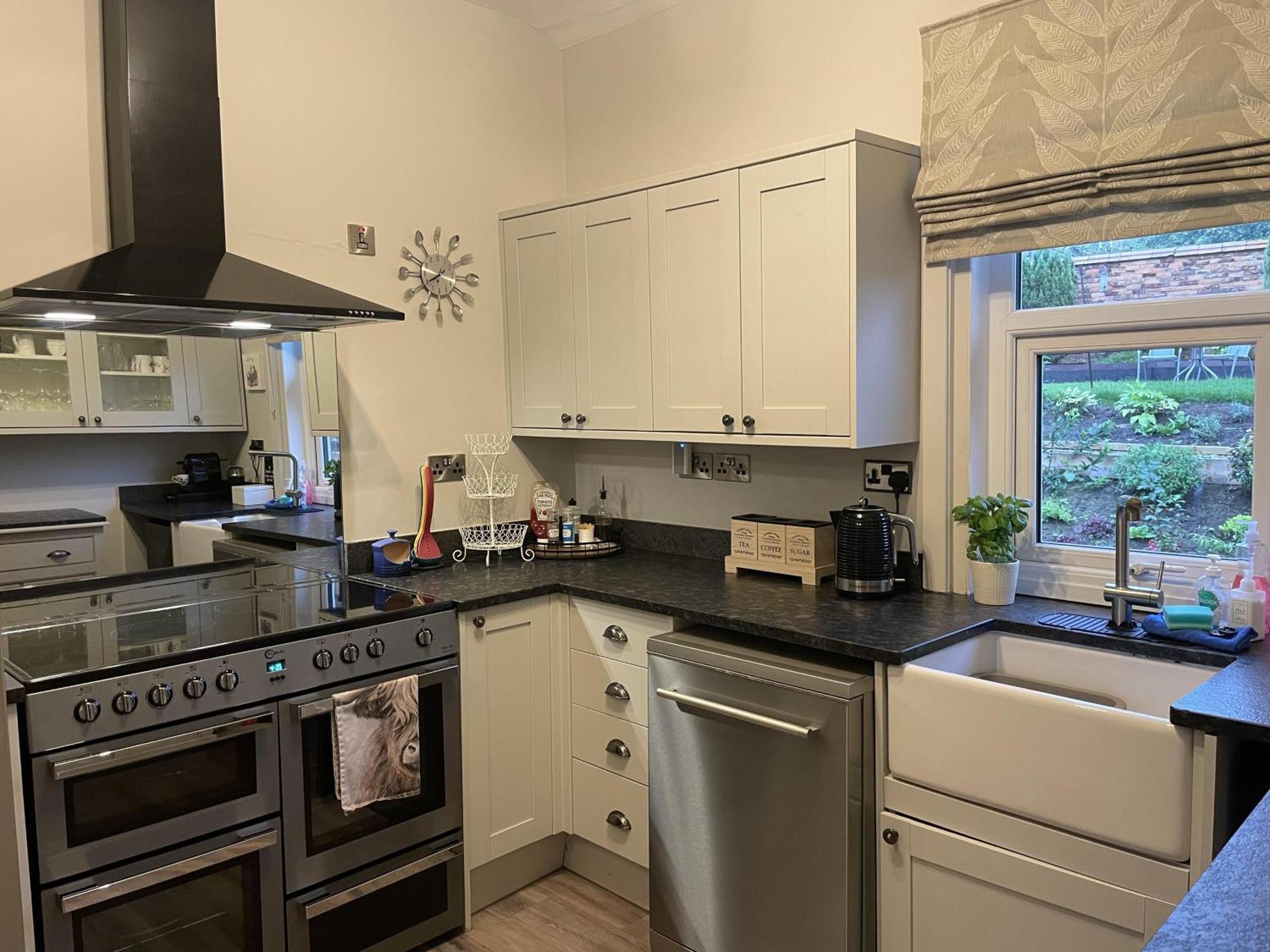 Holiday home Seaside-scarborough-wifi-parking-petsok-sleeps-7 8 Scarborough